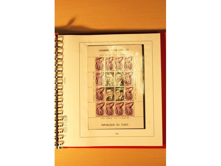 1957/72, postfrische Sammlung mit geschnittenen Parallelausgaben, Geldbriefmarken etc.