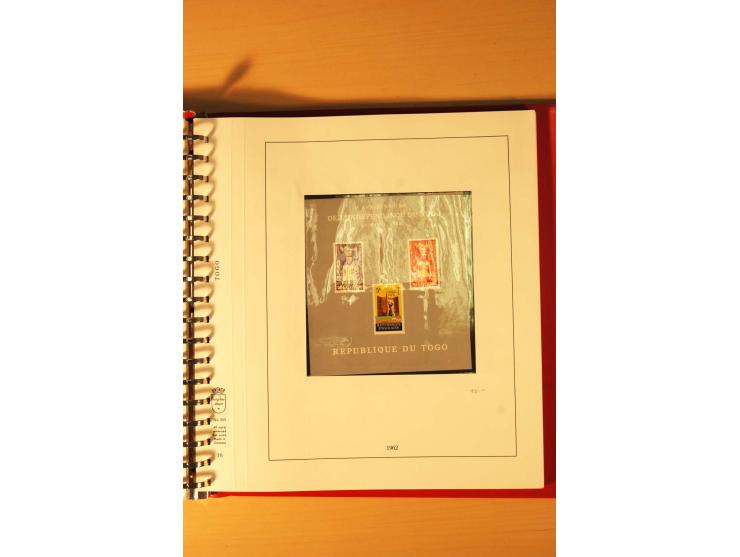 1957/72, postfrische Sammlung mit geschnittenen Parallelausgaben, Geldbriefmarken etc.