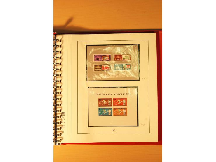 1957/72, postfrische Sammlung mit geschnittenen Parallelausgaben, Geldbriefmarken etc.