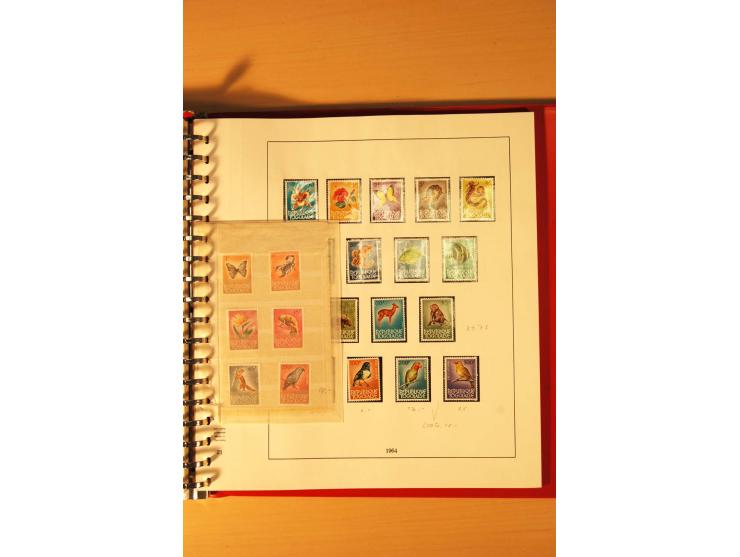 1957/72, postfrische Sammlung mit geschnittenen Parallelausgaben, Geldbriefmarken etc.