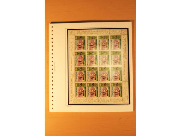 1952/2007, postfrische, etwas gestempelte Sammlung, dabei Lokalausgabe 1946 1P im kpl. Bogen, Briefe ab 1934, Zwischenstegpaa