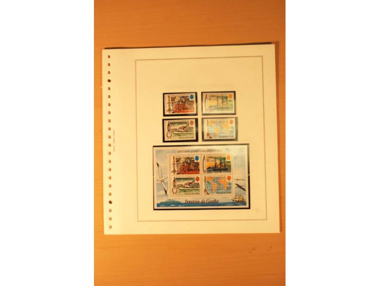 1952/2007, postfrische, etwas gestempelte Sammlung, dabei Lokalausgabe 1946 1P im kpl. Bogen, Briefe ab 1934, Zwischenstegpaa