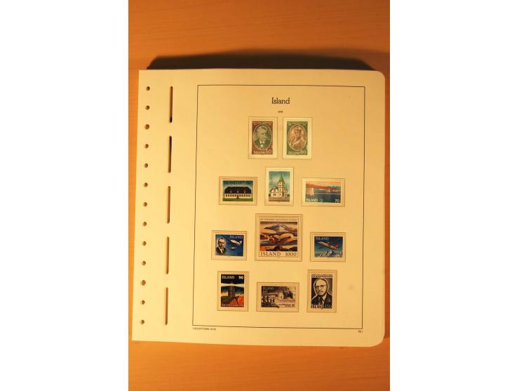1876/1998, postfrische, ungebrauchte und gestempelte Sammlung mit guten Ausgaben im Leuchtturm-Album