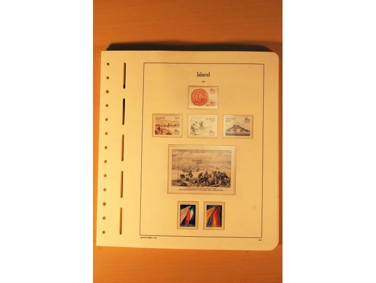 1876/1998, postfrische, ungebrauchte und gestempelte Sammlung mit guten Ausgaben im Leuchtturm-Album