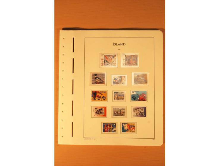 1876/1998, postfrische, ungebrauchte und gestempelte Sammlung mit guten Ausgaben im Leuchtturm-Album