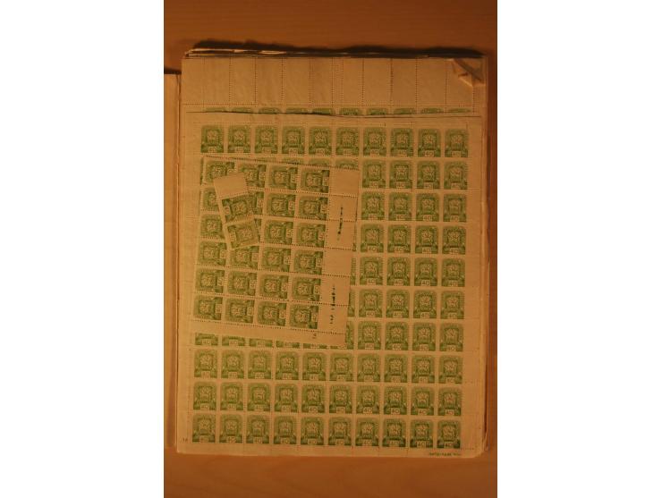 1945, Posten in Bogen und Bogenteilen ex Mi.-Nr. 79-86, überwiegend ungebraucht ohne Gummi (Mi. nach Angabe des Einlieferers 