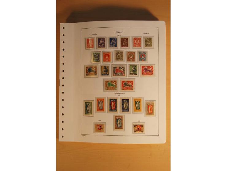1918/2000, ungebrauchte und postfrische Sammlung, in den Hauptnummern augenscheinlich weit überkomplett mit vielen ungezähnte