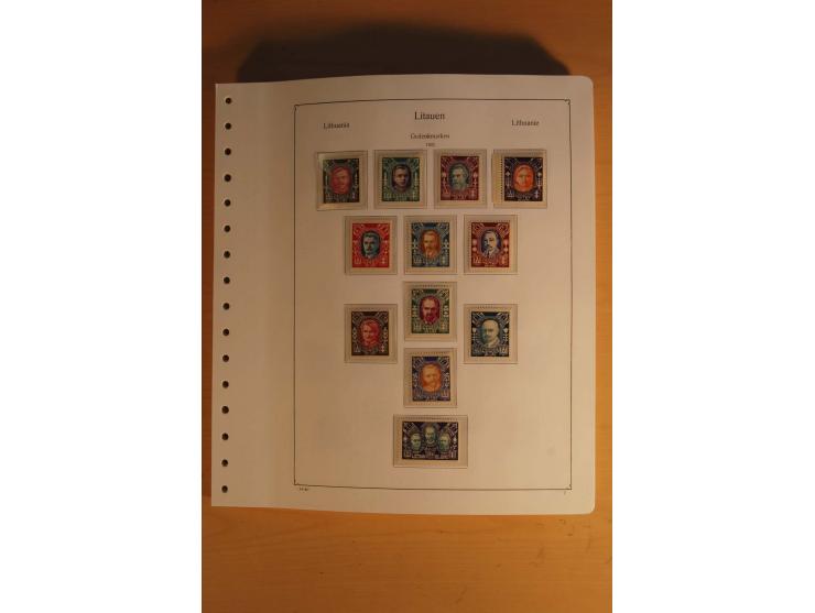 1918/2000, ungebrauchte und postfrische Sammlung, in den Hauptnummern augenscheinlich weit überkomplett mit vielen ungezähnte
