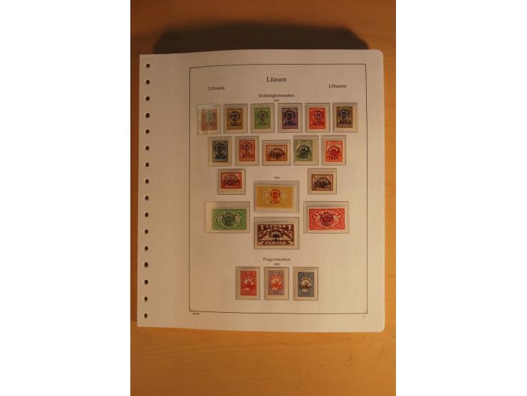 1918/2000, ungebrauchte und postfrische Sammlung, in den Hauptnummern augenscheinlich weit überkomplett mit vielen ungezähnte
