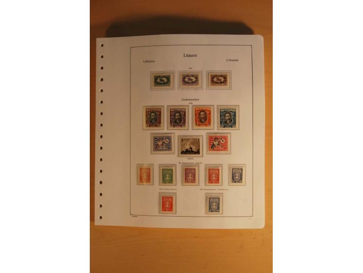 1918/2000, ungebrauchte und postfrische Sammlung, in den Hauptnummern augenscheinlich weit überkomplett mit vielen ungezähnte