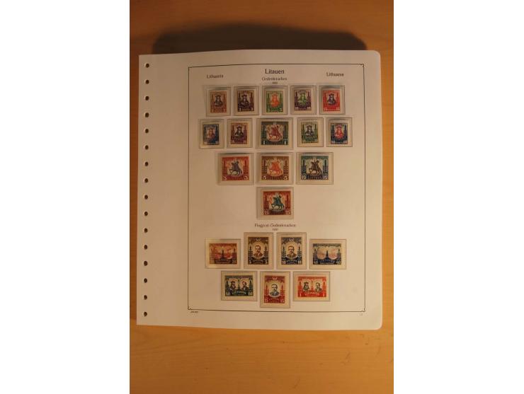 1918/2000, ungebrauchte und postfrische Sammlung, in den Hauptnummern augenscheinlich weit überkomplett mit vielen ungezähnte