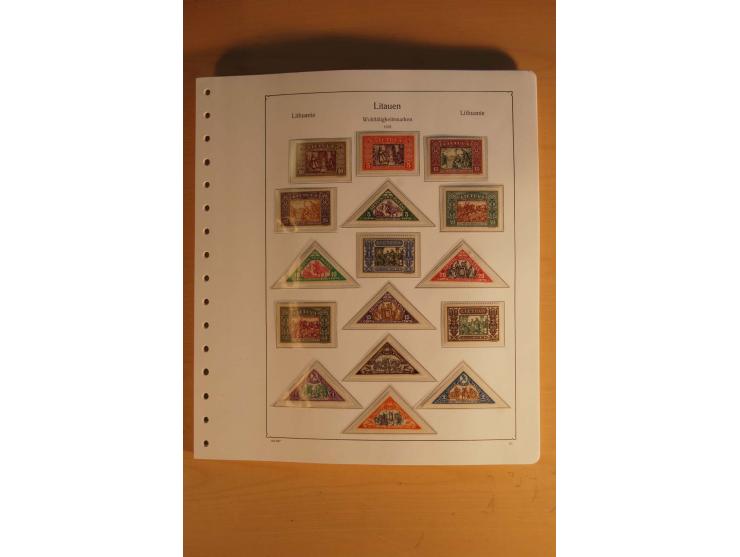 1918/2000, ungebrauchte und postfrische Sammlung, in den Hauptnummern augenscheinlich weit überkomplett mit vielen ungezähnte