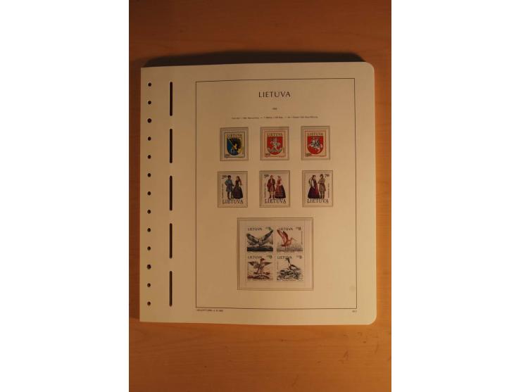 1918/2000, ungebrauchte und postfrische Sammlung, in den Hauptnummern augenscheinlich weit überkomplett mit vielen ungezähnte