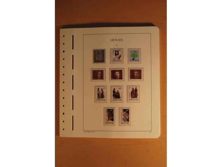 1918/2000, ungebrauchte und postfrische Sammlung, in den Hauptnummern augenscheinlich weit überkomplett mit vielen ungezähnte