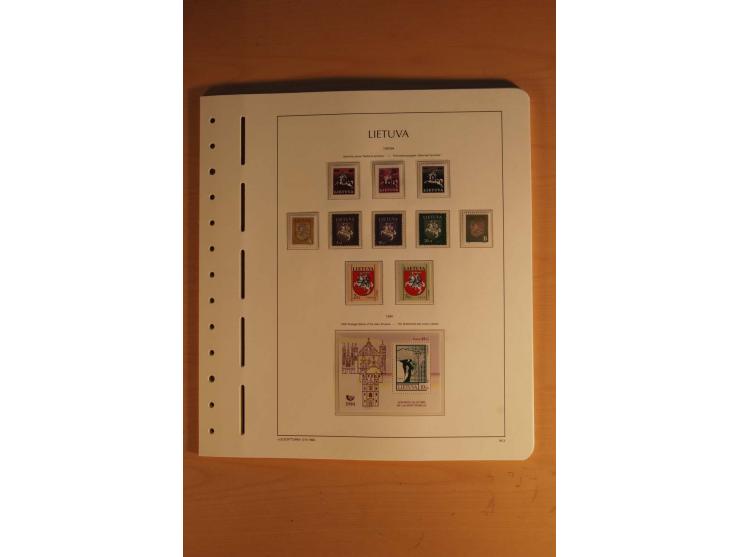 1918/2000, ungebrauchte und postfrische Sammlung, in den Hauptnummern augenscheinlich weit überkomplett mit vielen ungezähnte
