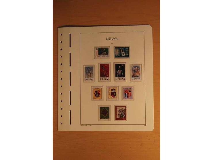 1918/2000, ungebrauchte und postfrische Sammlung, in den Hauptnummern augenscheinlich weit überkomplett mit vielen ungezähnte