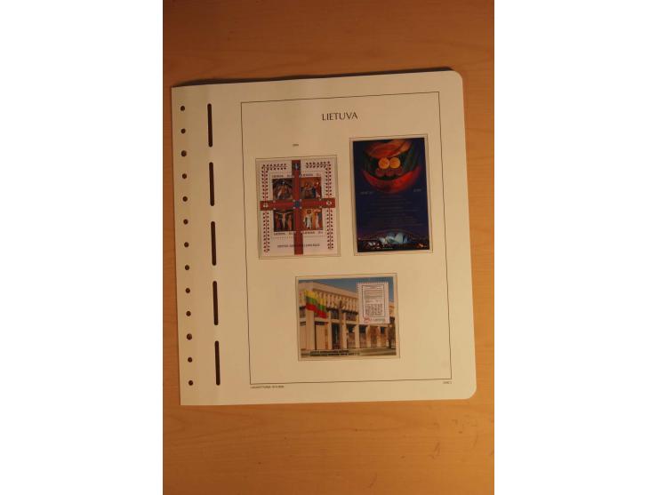 1918/2000, ungebrauchte und postfrische Sammlung, in den Hauptnummern augenscheinlich weit überkomplett mit vielen ungezähnte