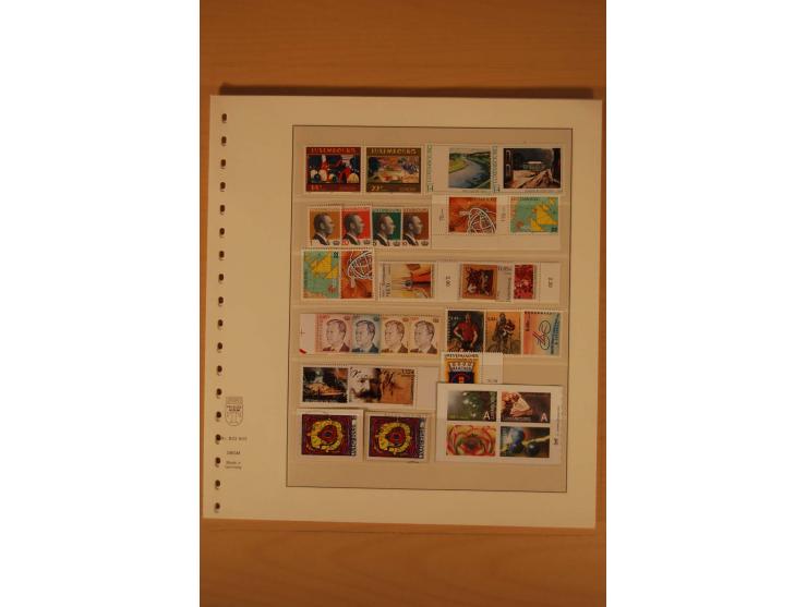 1871/2001 (ca.), postfrische und gestempelte Zusammenstellung, meist ab ca. 1960 mit gestempeltem Kleinbogen Mi.-Nr. 121I, ei