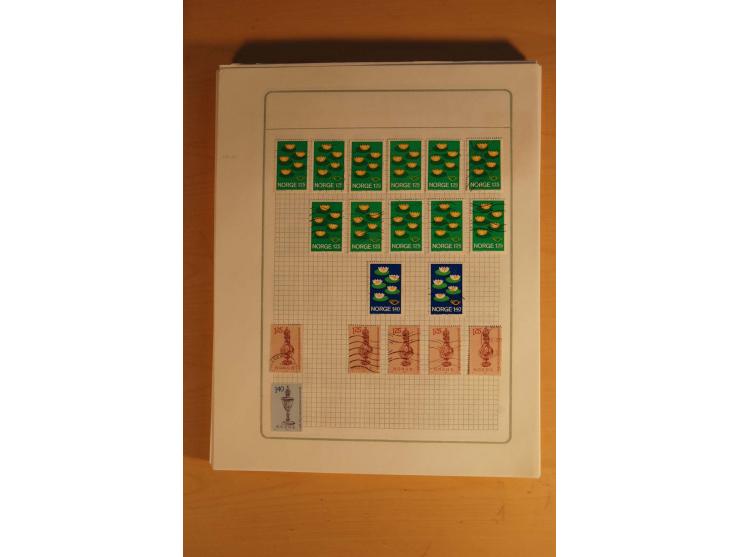 1855/1999, gestempelte Sammlung mit Doubletten auf selbstgestalteten Blättern in 2 Alben