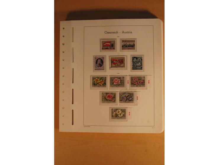 1850/2003, postfrische, ungebrauchte und gestempelte Sammlung mit WIPA-Block, Dollfuß und Renner-Kleinbogen in 4 Alben