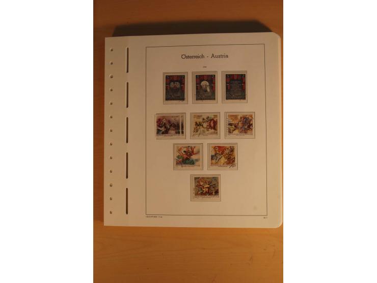 1850/2003, postfrische, ungebrauchte und gestempelte Sammlung mit WIPA-Block, Dollfuß und Renner-Kleinbogen in 4 Alben