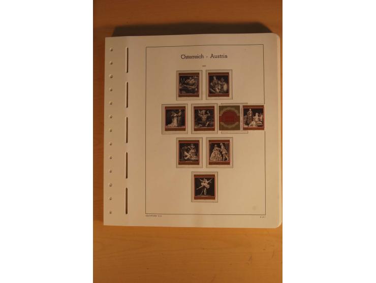 1850/2003, postfrische, ungebrauchte und gestempelte Sammlung mit WIPA-Block, Dollfuß und Renner-Kleinbogen in 4 Alben