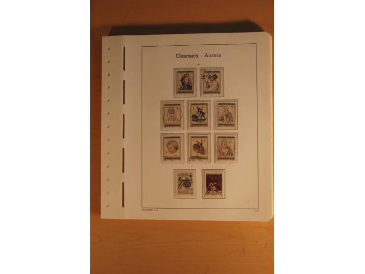 1850/2003, postfrische, ungebrauchte und gestempelte Sammlung mit WIPA-Block, Dollfuß und Renner-Kleinbogen in 4 Alben