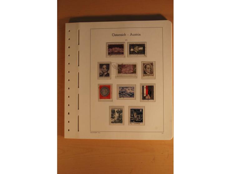 1850/2003, postfrische, ungebrauchte und gestempelte Sammlung mit WIPA-Block, Dollfuß und Renner-Kleinbogen in 4 Alben