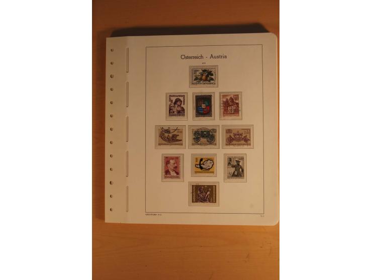 1850/2003, postfrische, ungebrauchte und gestempelte Sammlung mit WIPA-Block, Dollfuß und Renner-Kleinbogen in 4 Alben