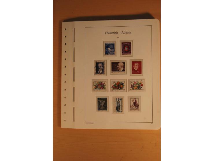1850/2003, postfrische, ungebrauchte und gestempelte Sammlung mit WIPA-Block, Dollfuß und Renner-Kleinbogen in 4 Alben
