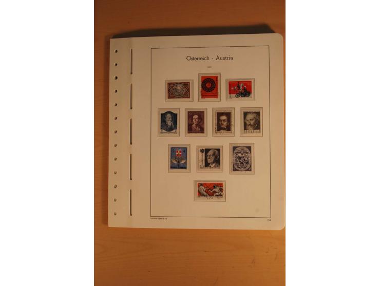 1850/2003, postfrische, ungebrauchte und gestempelte Sammlung mit WIPA-Block, Dollfuß und Renner-Kleinbogen in 4 Alben