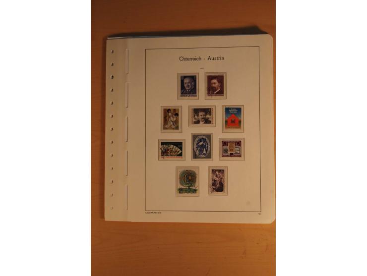 1850/2003, postfrische, ungebrauchte und gestempelte Sammlung mit WIPA-Block, Dollfuß und Renner-Kleinbogen in 4 Alben