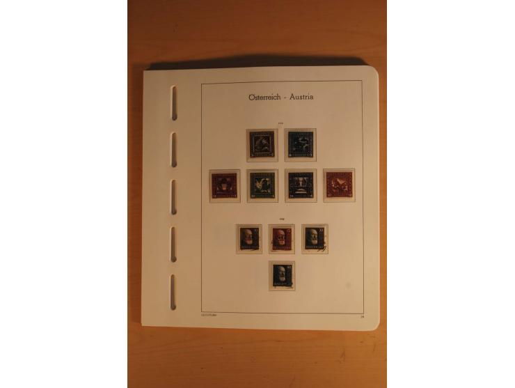 1850/2003, postfrische, ungebrauchte und gestempelte Sammlung mit WIPA-Block, Dollfuß und Renner-Kleinbogen in 4 Alben