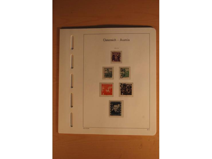 1850/2003, postfrische, ungebrauchte und gestempelte Sammlung mit WIPA-Block, Dollfuß und Renner-Kleinbogen in 4 Alben