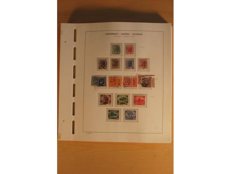 1850/1959, gestempelte Sammlung mit besseren Ausgaben und Porto im Album