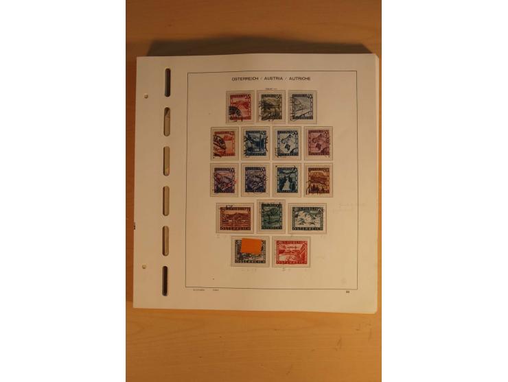 1850/1959, gestempelte Sammlung mit besseren Ausgaben und Porto im Album