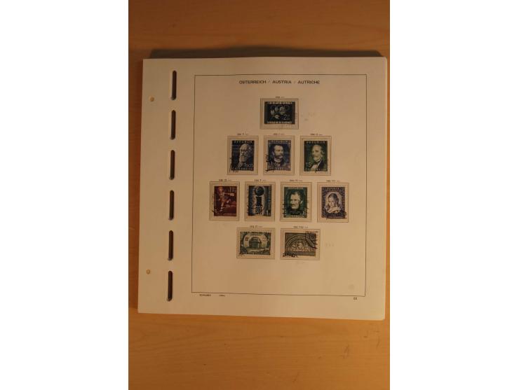 1850/1959, gestempelte Sammlung mit besseren Ausgaben und Porto im Album