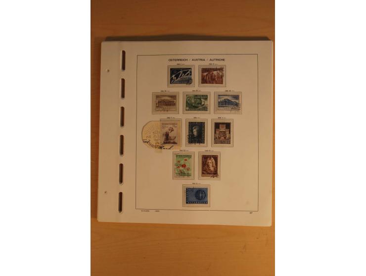 1850/1959, gestempelte Sammlung mit besseren Ausgaben und Porto im Album