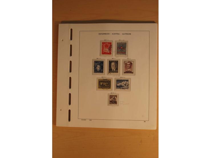1850/1959, gestempelte Sammlung mit besseren Ausgaben und Porto im Album