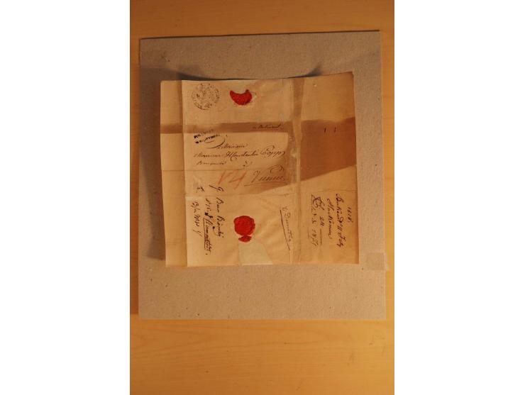 1828/1919 (ca.), Posten Briefe, Karten und Vorderseiten, dabei Reco, Sanitätsstempel, viel aus oder nach Rumänien, dazu einig