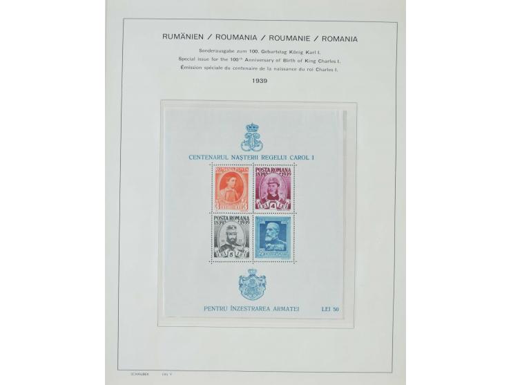 1862/1942, ungebrauchte und gestempelte Sammlung mit guten Sätzen und Blocks im Schaubek-Album