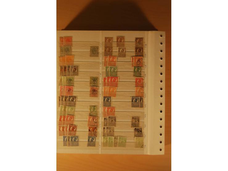 1866/1942, postfrischer, ungebrauchter und gestempelter Bestand mit guten Ausgaben im Lagerbuch, hoher Katalogwert