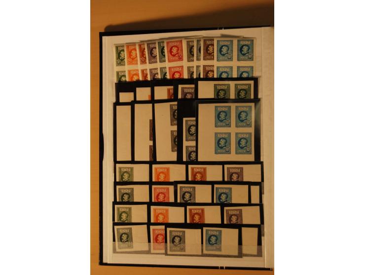 1922/40, postfrische und wenig ungebrauchte Sammlung ungezähnter Ausgaben mit teils im Michel nicht gelisteten; dabei viele E