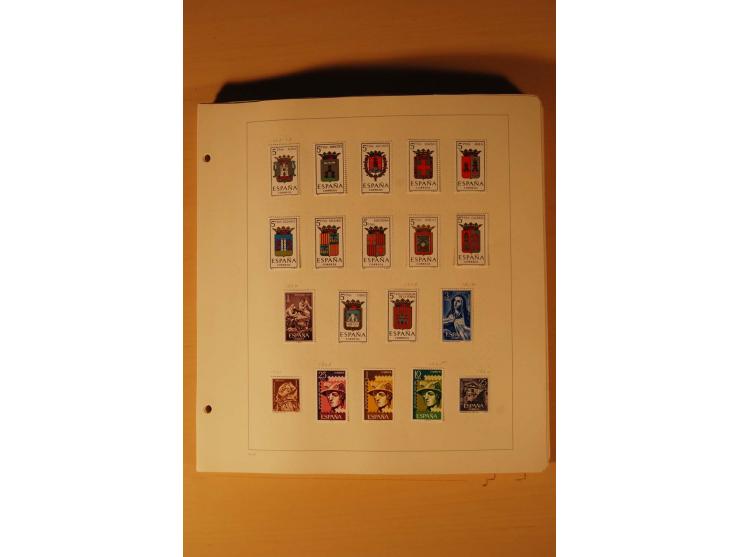 1926/88, ungebrauchte und gestempelte Sammlung, dazu einige andere Länder