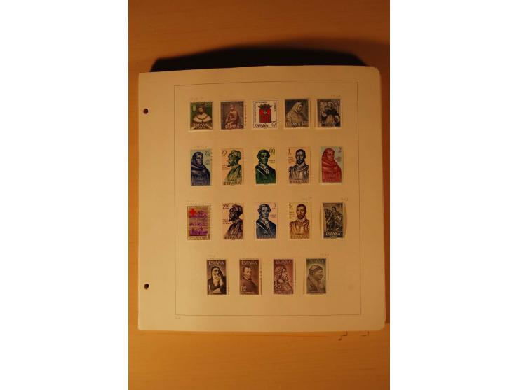 1926/88, ungebrauchte und gestempelte Sammlung, dazu einige andere Länder