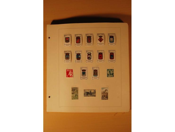 1926/88, ungebrauchte und gestempelte Sammlung, dazu einige andere Länder