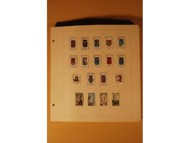 1926/88, ungebrauchte und gestempelte Sammlung, dazu einige andere Länder