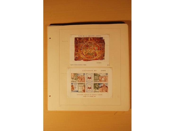 1926/88, ungebrauchte und gestempelte Sammlung, dazu einige andere Länder