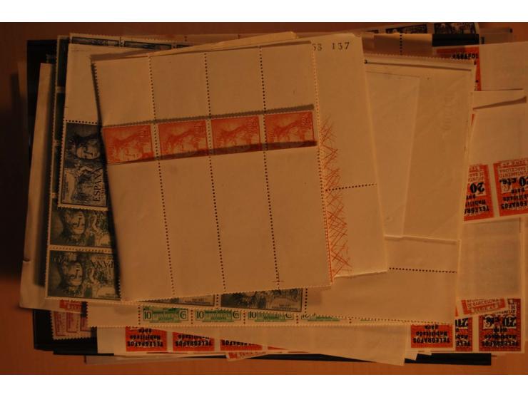 1938/52 (ca.), postfrischer kleiner Lagerbestand, meist gute Ausgaben und Blocks in größeren Mengen zwischen 20 und 100 Stück