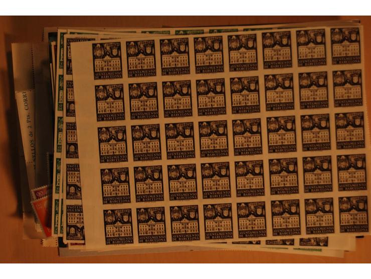 1938/52 (ca.), postfrischer kleiner Lagerbestand, meist gute Ausgaben und Blocks in größeren Mengen zwischen 20 und 100 Stück